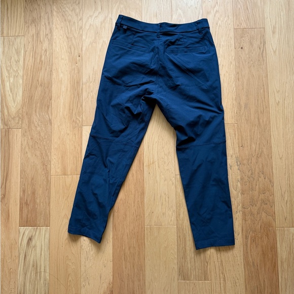 Lululemon Commission Regular Fit - Picture 4 of 4